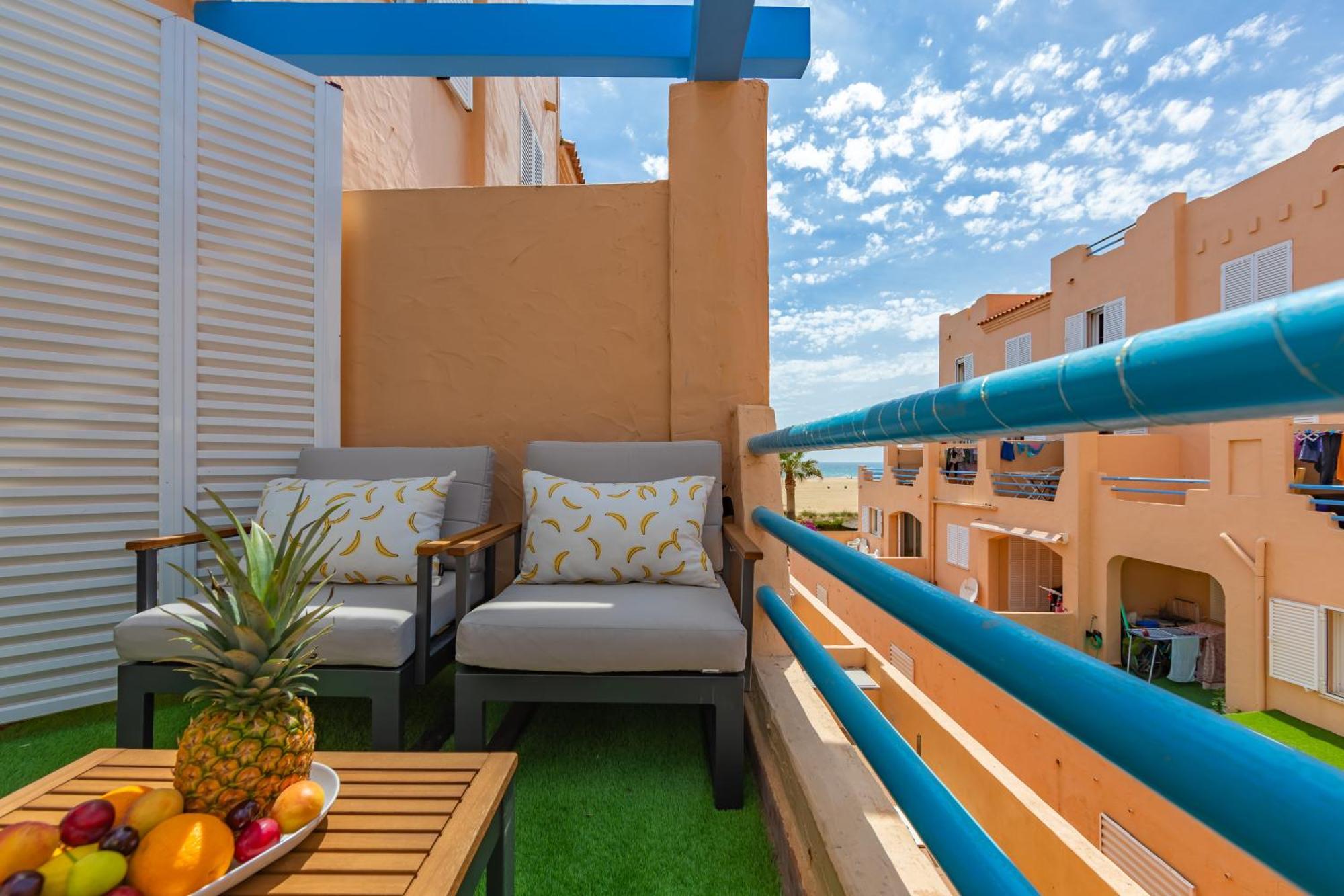 Beachfront, Pool, Terrace, Garage & Fibre Internet طريفة المظهر الخارجي الصورة